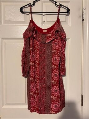 Hollister Red Floral Off-Shoulder Mini Dress